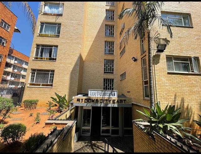 3 BEDROOM APARTMENT FOR SALE IN SUNNYSIDE